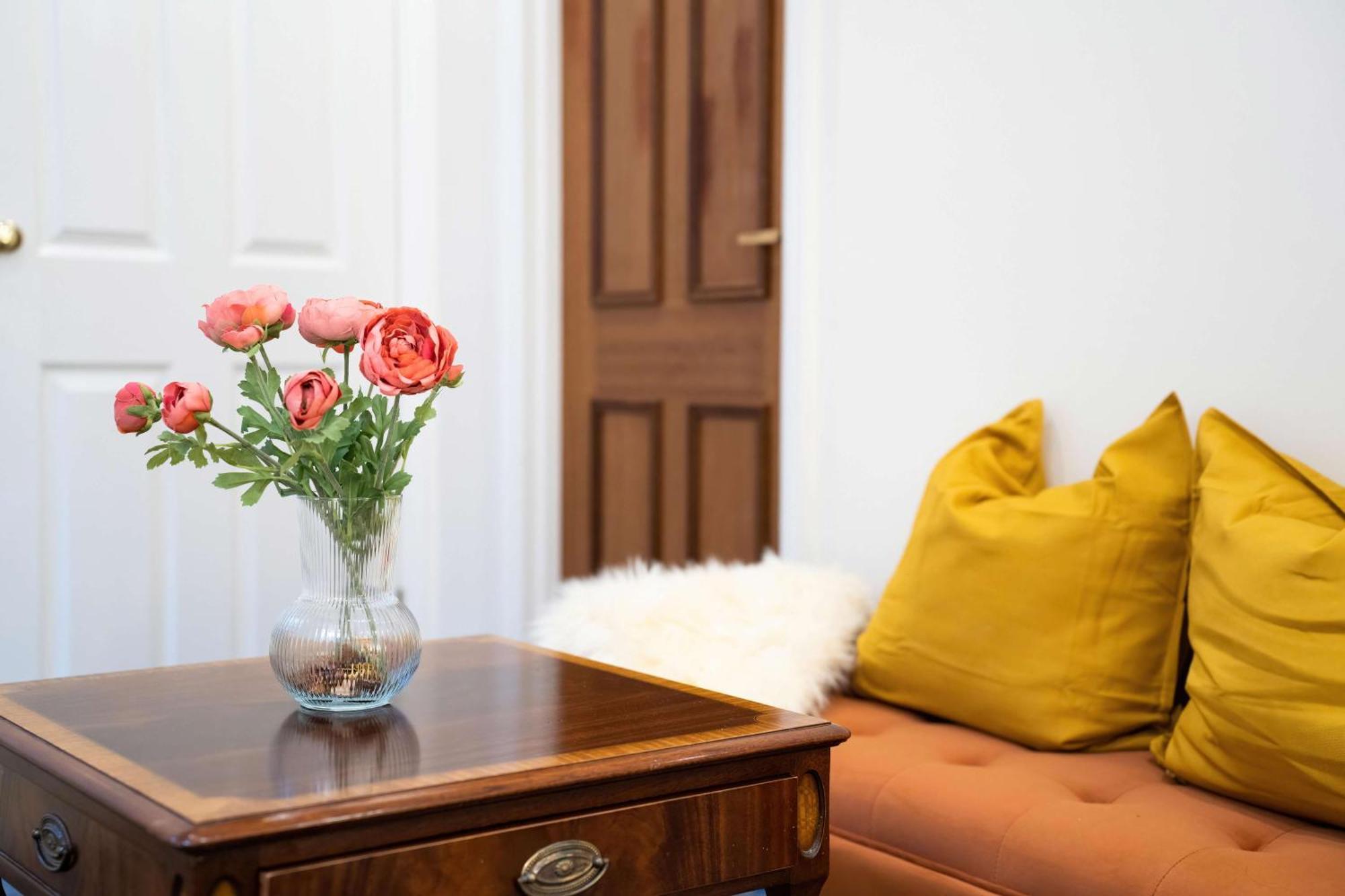 Chic 3-bed Mews Townhouse St John's Wood With Free Wifi Hébergement de vacances *
